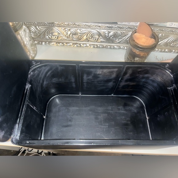 Mac Cosmetics Carry all case - Picture 13 of 16